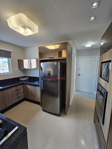 Apartamento Código 5605 para alugar no bairro Centro na cidade de Balneário Camboriúna Imobiliária DeltaMar 