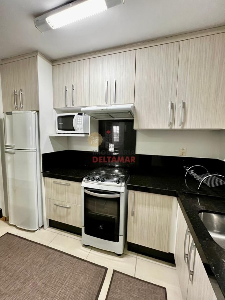 Apartamento Código 5619 para alugar COLUMBIA no bairro Centro na cidade de Balneário Camboriú 