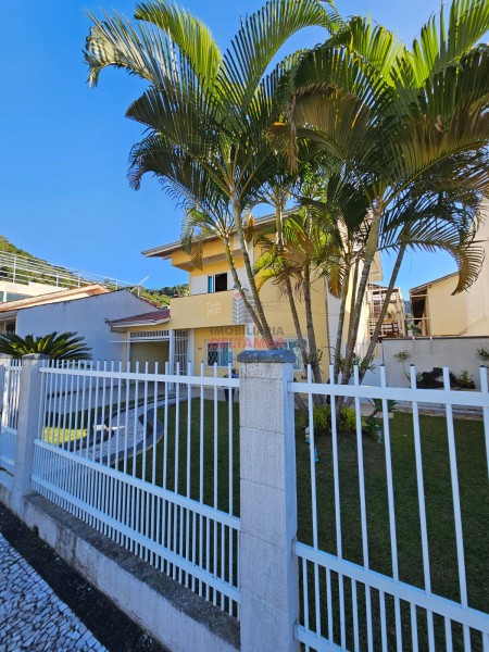 Casa Código 5639 a Venda no bairro Nações na cidade de Balneário Camboriúna Imobiliária DeltaMar 