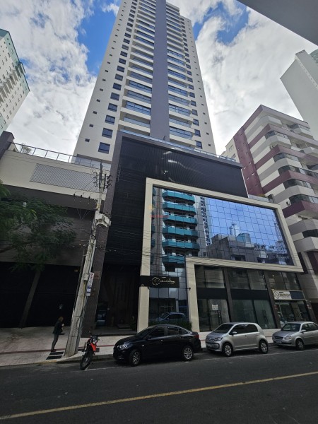 Apartamento Código 5641 para Venda TESLA ED. CONDOMINIO no bairro Centro na cidade de Balneário Camboriú 