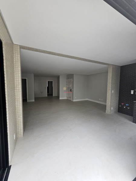 Apartamento Código 5641 para Venda TESLA ED. CONDOMINIO no bairro Centro na cidade de Balneário Camboriú 