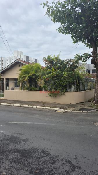 Terreno Código 5642 a Venda no bairro Nações na cidade de Balneário Camboriúna Imobiliária DeltaMar 