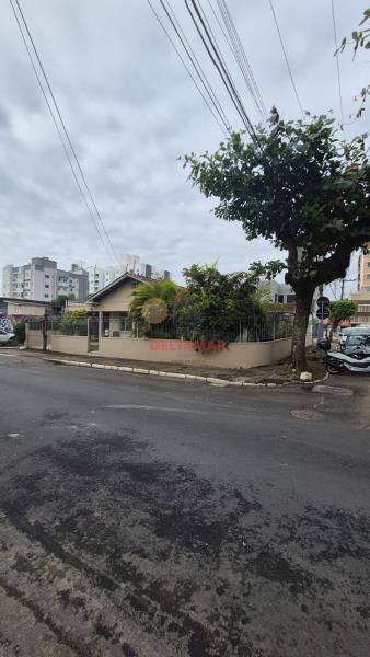 Terreno Código 5642 a Venda no bairro Nações na cidade de Balneário Camboriúna Imobiliária DeltaMar 