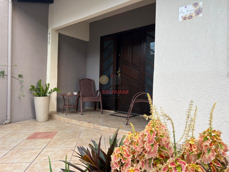 Casa Código 5644 a Venda no bairro Nações na cidade de Balneário Camboriúna Imobiliária DeltaMar5 