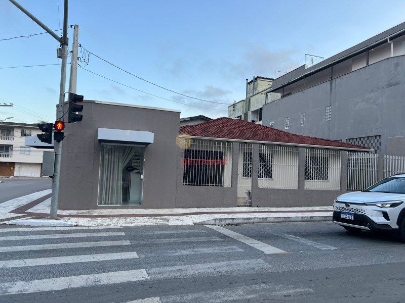Casa Código 5644 a Venda no bairro Nações na cidade de Balneário Camboriúna Imobiliária DeltaMar5 