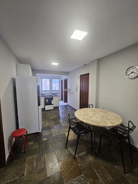 Apartamento Código 5646 para alugar no bairro Centro na cidade de Balneário Camboriúna Imobiliária DeltaMar 