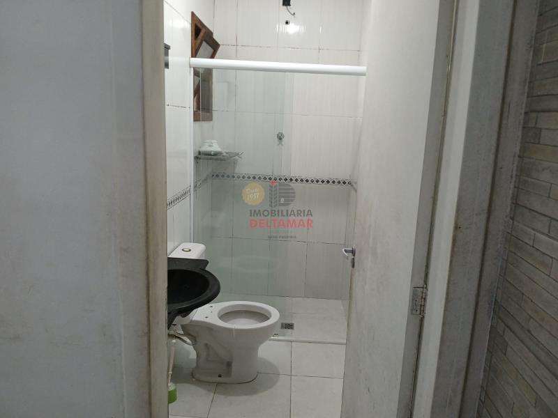 Casa Código 5661 a Venda no bairro Estados na cidade de Balneário Camboriúna Imobiliária DeltaMar 