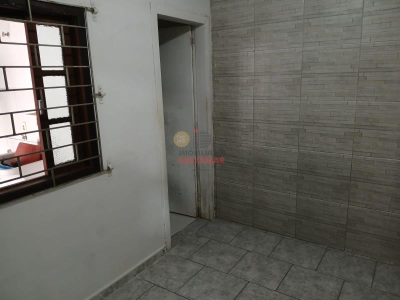 Casa Código 5661 a Venda no bairro Estados na cidade de Balneário Camboriúna Imobiliária DeltaMar 