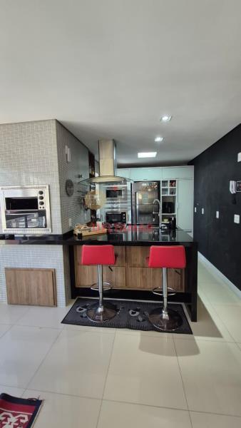 Apartamento Código 5665 para Venda ED. PIONIERE no bairro Pioneiros na cidade de Balneário Camboriú 