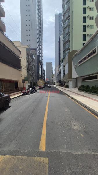 Apartamento Código 5666 a Venda no bairro Centro na cidade de Balneário Camboriúna Imobiliária DeltaMar5 