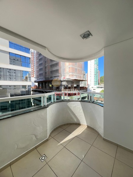 Apartamento Codigo 5674 para Alugar na temporadano bairro Pioneiros na cidade de Balneário Camboriúna Imobiliária DeltaMar 