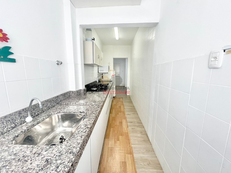 Apartamento Código 5678 para Venda ALVIN SANDRI no bairro Centro na cidade de Balneário Camboriú 