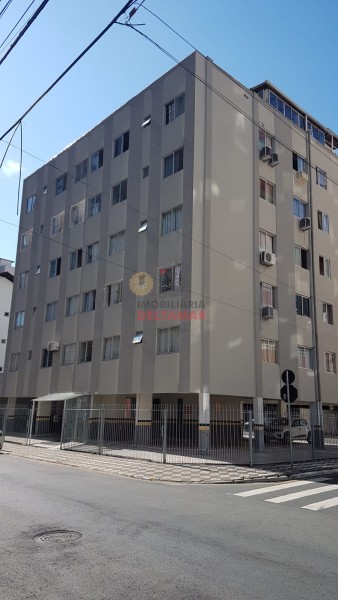 Apartamento Código 5693 para alugar PIATÃ no bairro Centro na cidade de Balneário Camboriú 