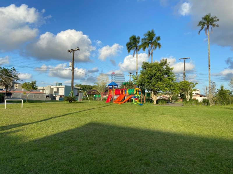 Casa Código 5694 para Venda  no bairro Centro na cidade de Balneário Piçarras 