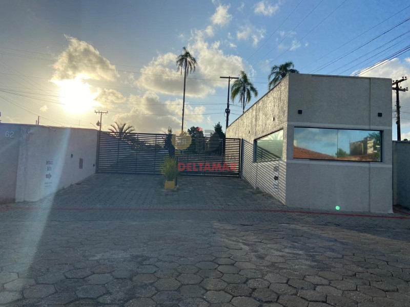 Casa Código 5694 para Venda  no bairro Centro na cidade de Balneário Piçarras 