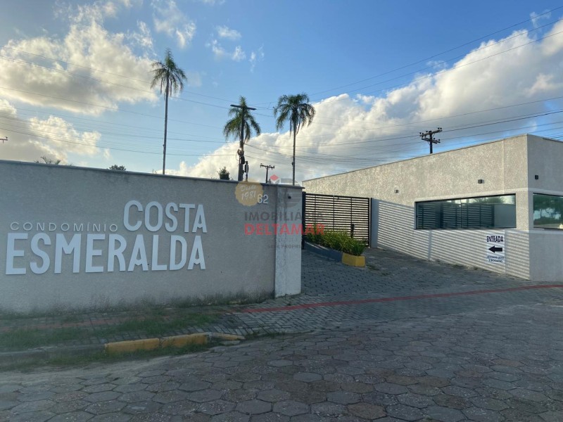 Casa Código 5694 para Venda  no bairro Centro na cidade de Balneário Piçarras 