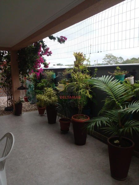 Casa Código 5694 para Venda  no bairro Centro na cidade de Balneário Piçarras 