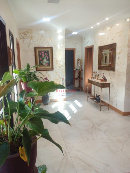 Casa Código 5694 para Venda  no bairro Centro na cidade de Balneário Piçarras 