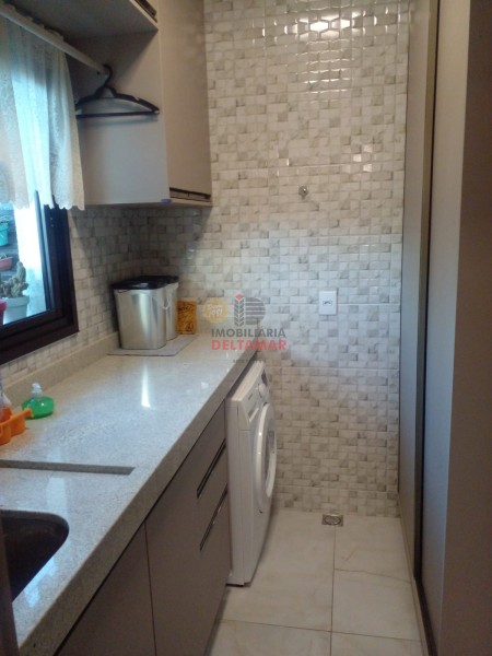Casa Código 5694 para Venda  no bairro Centro na cidade de Balneário Piçarras 