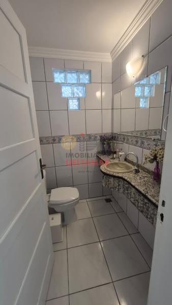 Apartamento Código 5697 para alugar no bairro Centro na cidade de Balneário Camboriúna Imobiliária DeltaMar5 
