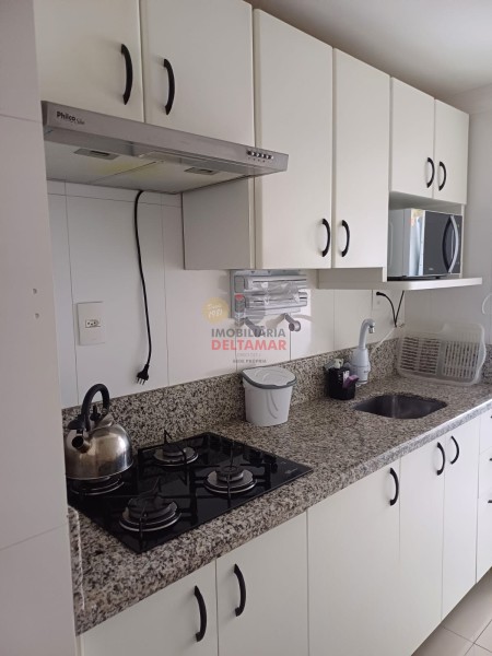Apartamento Código 5699 para alugar no bairro Pioneiros na cidade de Balneário Camboriúna Imobiliária DeltaMar 