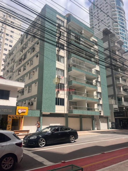 Apartamento Código 5700 a Venda no bairro Centro na cidade de Balneário Camboriúna Imobiliária DeltaMar5 