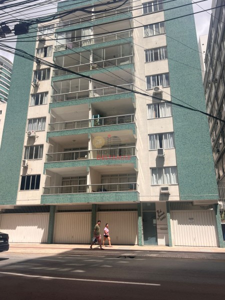 Apartamento Código 5700 a Venda no bairro Centro na cidade de Balneário Camboriúna Imobiliária DeltaMar5 