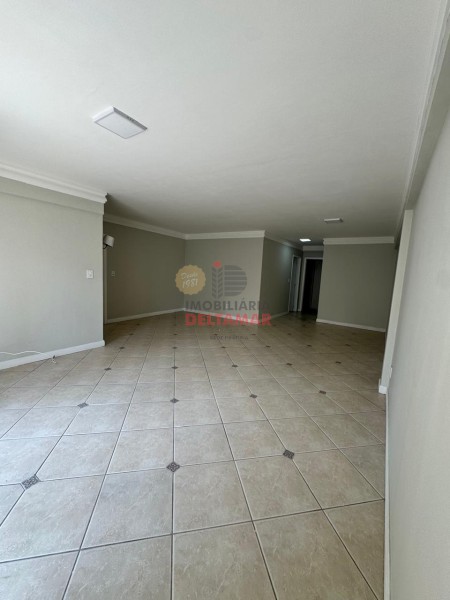 Apartamento Código 5701 para Venda ED. OLIVEIRA no bairro Centro na cidade de Balneário Camboriú 