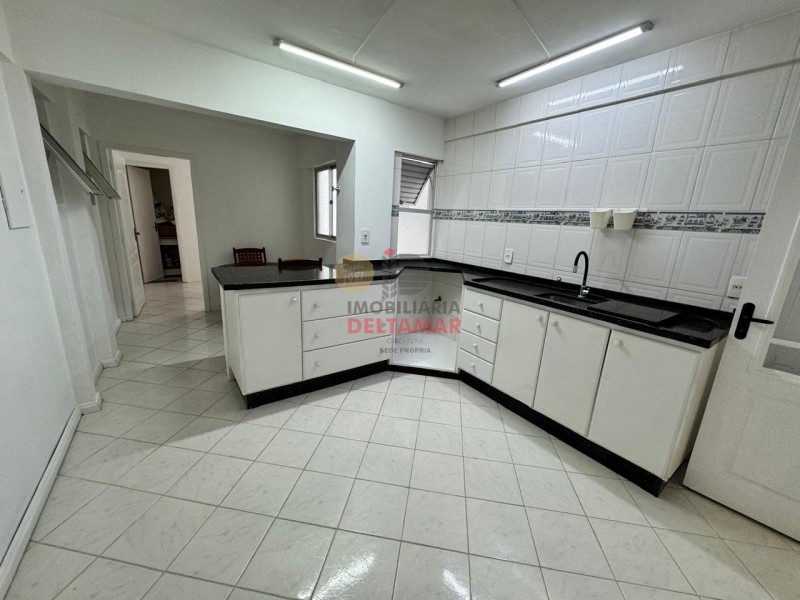 Apartamento Código 5701 para Venda ED. OLIVEIRA no bairro Centro na cidade de Balneário Camboriú 