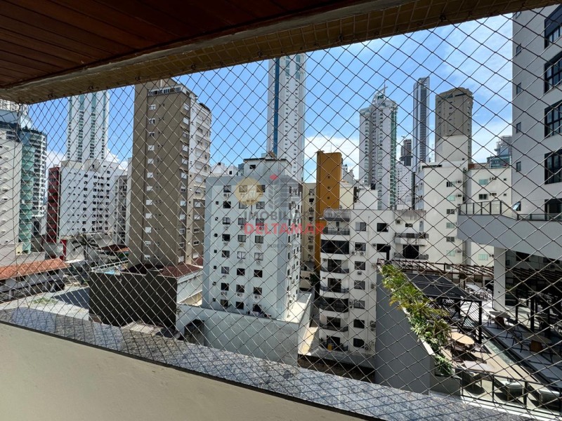 Apartamento Código 5701 para Venda ED. OLIVEIRA no bairro Centro na cidade de Balneário Camboriú 