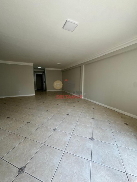 Apartamento Código 5701 para Venda ED. OLIVEIRA no bairro Centro na cidade de Balneário Camboriú 