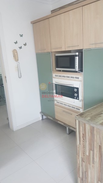 Apartamento Código 5702 para alugar no bairro Pioneiros na cidade de Balneário Camboriúna Imobiliária DeltaMar5 
