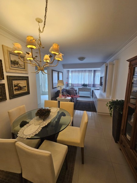 Apartamento Código 5703 para alugar ACONCAGUA no bairro Centro na cidade de Balneário Camboriú 