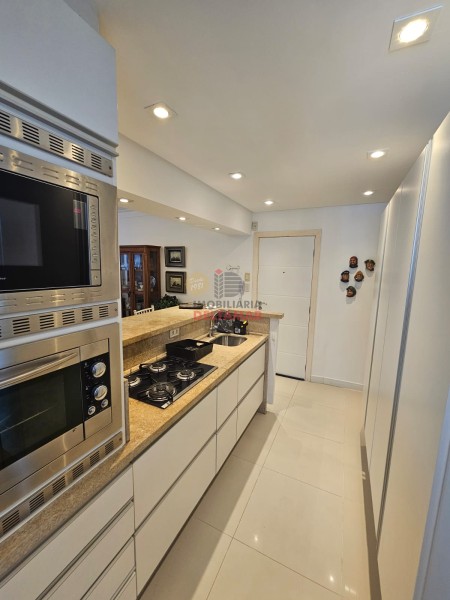 Apartamento Código 5703 para alugar ACONCAGUA no bairro Centro na cidade de Balneário Camboriú 