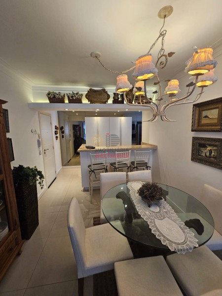 Apartamento Código 5703 para alugar ACONCAGUA no bairro Centro na cidade de Balneário Camboriú 
