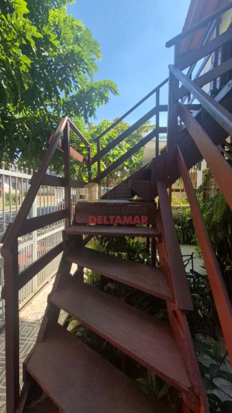 Casa Código 5704 a Venda no bairro Nações na cidade de Balneário Camboriúna Imobiliária DeltaMar 