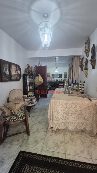 Casa Código 5704 a Venda no bairro Nações na cidade de Balneário Camboriúna Imobiliária DeltaMar 