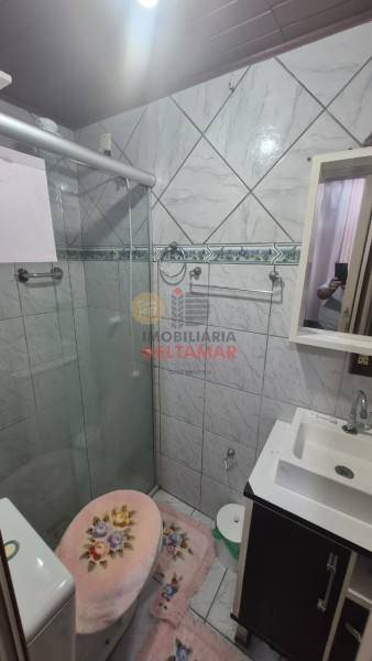 Casa Código 5704 a Venda no bairro Nações na cidade de Balneário Camboriúna Imobiliária DeltaMar 