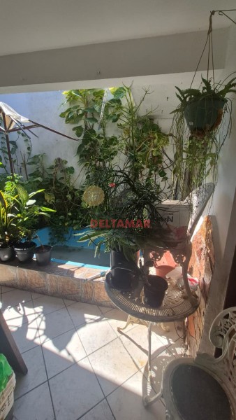 Casa Código 5704 a Venda no bairro Nações na cidade de Balneário Camboriúna Imobiliária DeltaMar 