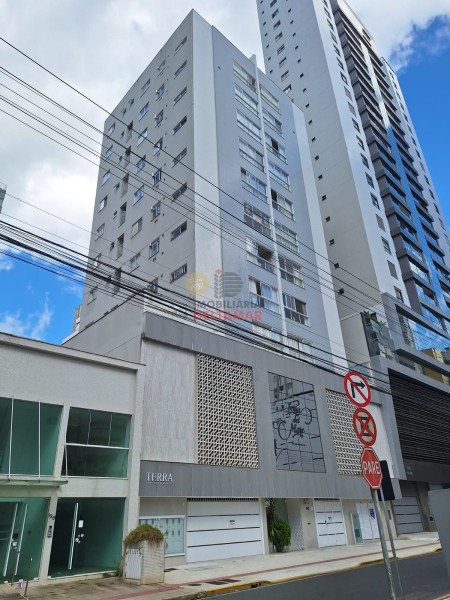 Apartamento Código 5707 para alugar no bairro Pioneiros na cidade de Balneário Camboriúna Imobiliária DeltaMar5 