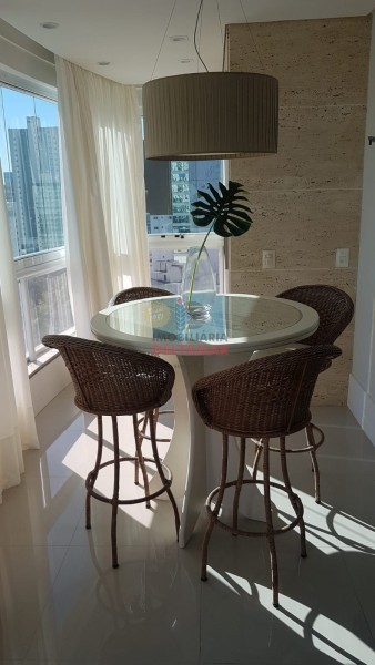 Apartamento Código 5710 para alugar EDIFÍCIO DIMORA DEL SOLE no bairro Centro na cidade de Balneário Camboriú 