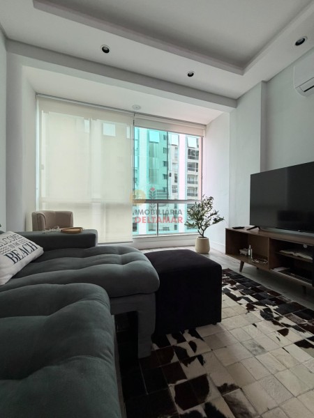 Apartamento Código 5714 para alugar GENERAL ARTIGAS no bairro Centro na cidade de Balneário Camboriú 