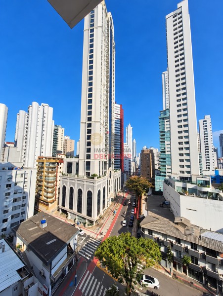 Apartamento Código 5715 para Venda LOS ANGELES no bairro Centro na cidade de Balneário Camboriú 