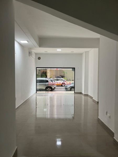 Sala Código 5717 para alugar YAMAL no bairro Pioneiros na cidade de Balneário Camboriú 