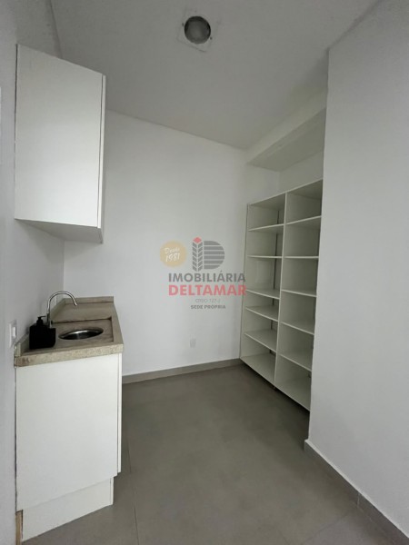 Sala Código 5717 para alugar YAMAL no bairro Pioneiros na cidade de Balneário Camboriú 