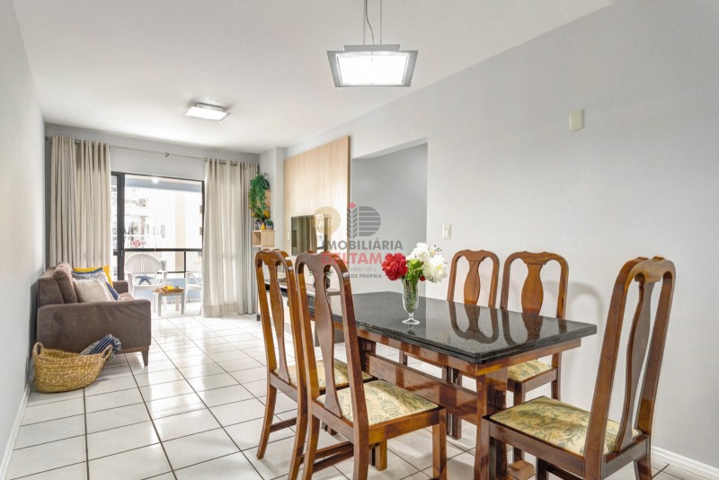 Apartamento Código 5718 para alugar no bairro Centro na cidade de Balneário Camboriúna Imobiliária DeltaMar5 