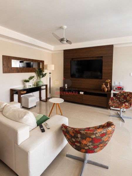 Apartamento Código 5721 para Venda BOSTON  BLOCO B no bairro Centro na cidade de Balneário Camboriú 