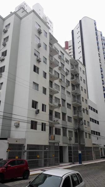 Apartamento Codigo 1883 para Alugar na temporadano bairro Centro na cidade de Balneário Camboriúna Imobiliária DeltaMar 