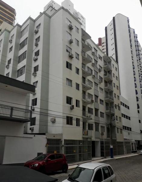 Apartamento Codigo 1883 para Alugar na temporadano bairro Centro na cidade de Balneário Camboriúna Imobiliária DeltaMar 