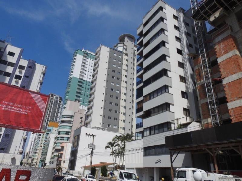 Apartamento Codigo 4168 para Alugar na temporadano bairro Centro na cidade de Balneário Camboriúna Imobiliária DeltaMar 